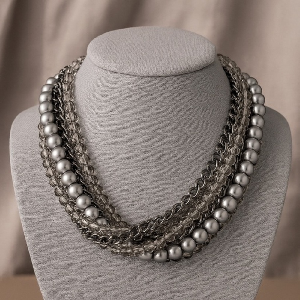 Premier Designs MAIN EVENT Multi-strand necklace.  18.5"+4" ext.  Like new. #181